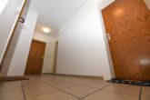 Wohn- und Geschäftshaus in bester Lage von Adendorf - DG - Flur