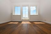NEUBAU - ERSTBEZUG! Schwedenhaus mit Südbalkon & großem Grundstück in Garlstorf (Bleckede) - DG - Zimmer 2 mit Zugang zum Balkon