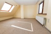 Einfamilienhaus mit Doppelgarage (Erbbaurecht) in der Goseburg - DG - Zimmer I
