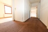 Einfamilienhaus mit Doppelgarage (Erbbaurecht) in der Goseburg - EG - Flur